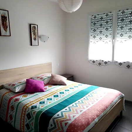 בית נופש Maison De 3 Chambres A Lit Et Mixe *